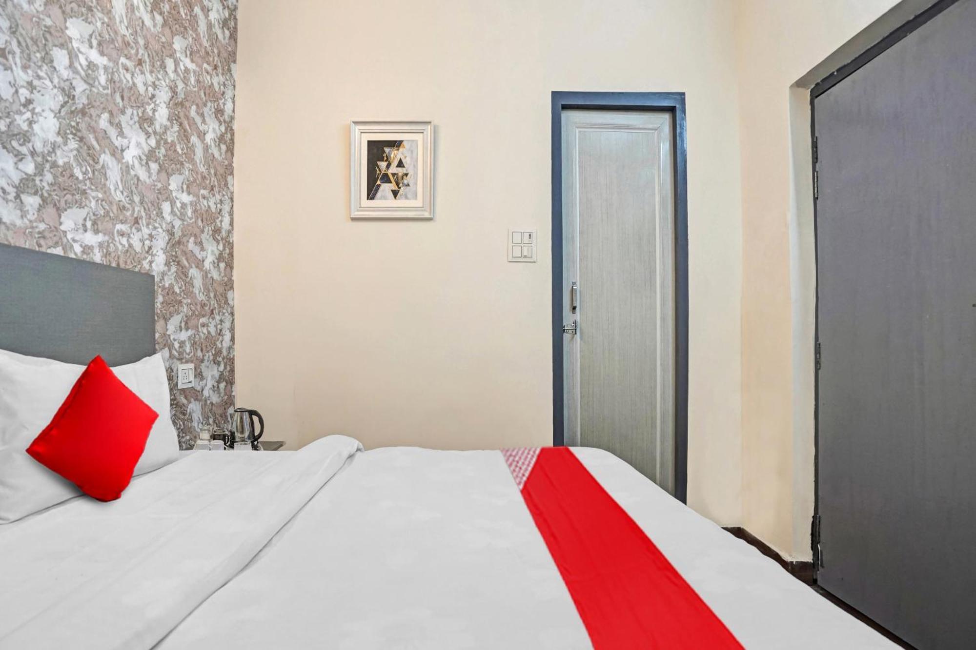 Hotel O Prime